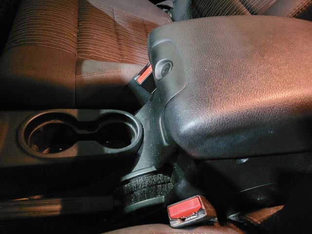 Used 2012 Jeep Wrangler Sport image 28
