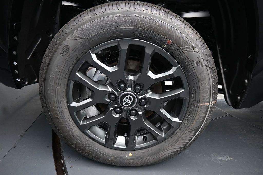 New 2026 Toyota Tundra Platinum AWD/4WD image 13
