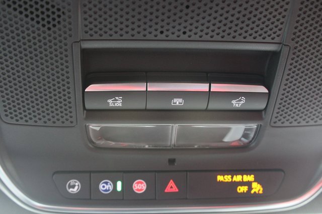 New 2025 Chevrolet Blazer EV RS image 28