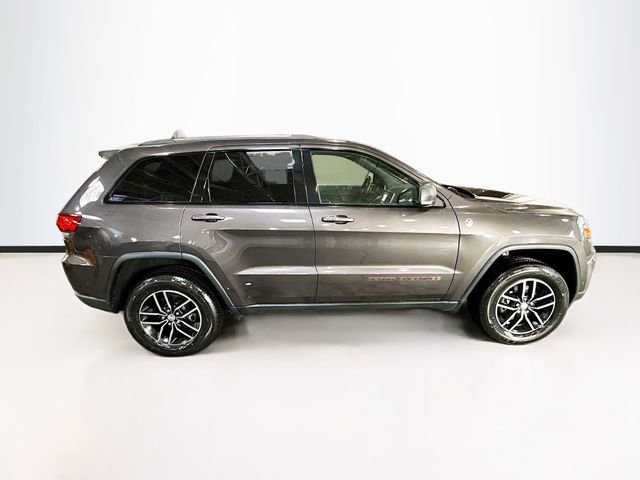 Used 2018 Jeep Grand Cherokee Trailhawk w/ Trailhawk Luxury Group image 5