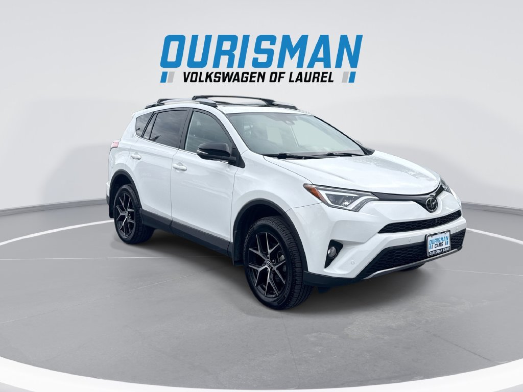 Used 2018 Toyota RAV4 SE w/ Advanced Technology Package AWD/4WD image 2