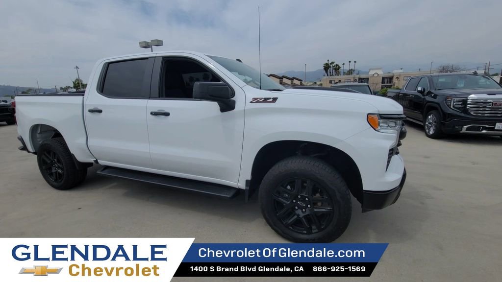 Certified 2025 Chevrolet Silverado 1500 LT Trail Boss AWD/4WD image 2