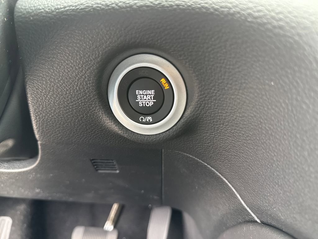 New 2026 Chrysler Pacifica Limited w/ S Appearance Package image 32