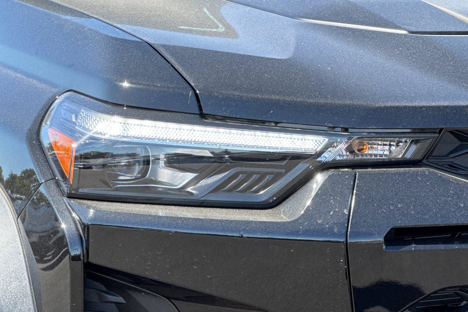 New 2026 Chevrolet Colorado ZR2 w/ Technology Package image 34