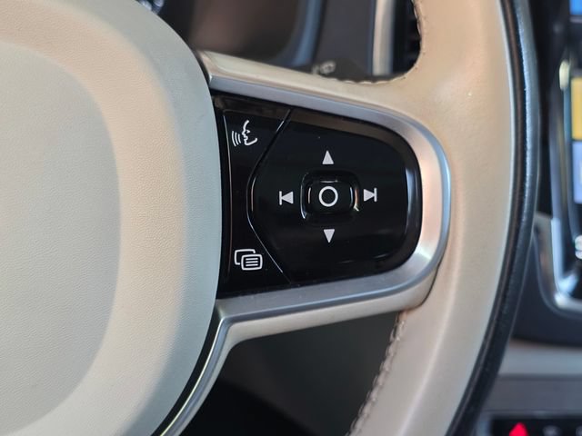 Used 2021 Volvo XC90 T8 Inscription w/ Advanced Package AWD/4WD image 27