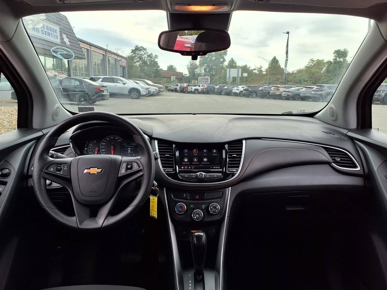Used 2021 Chevrolet Trax LS w/ Tint and Cruise Package AWD/4WD image 8