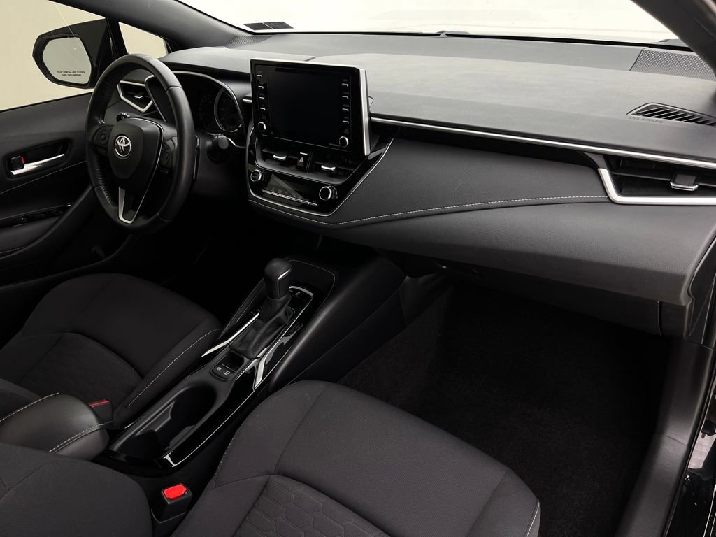Used 2021 Toyota Corolla SE FWD image 16