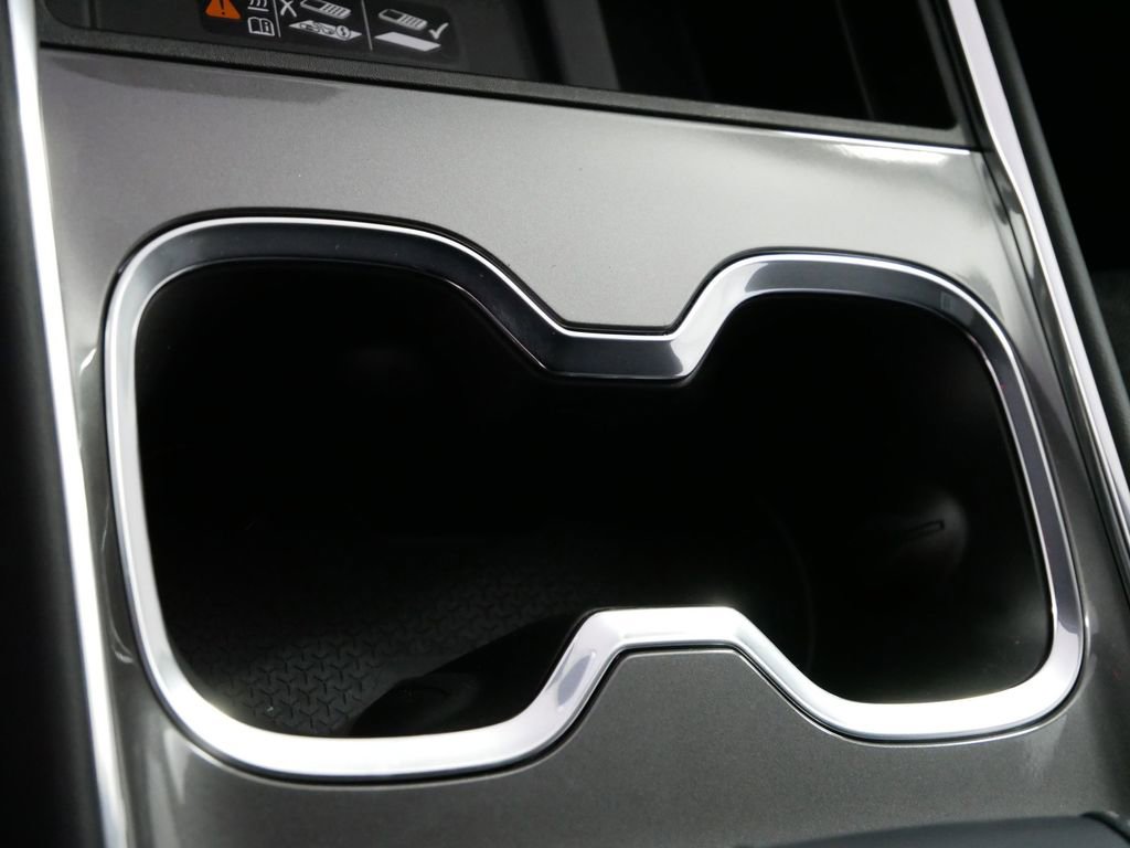 New 2025 GMC Acadia Elevation image 18