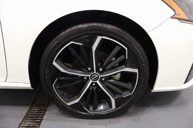 Used 2024 Nissan Altima 2.5 SR image 26