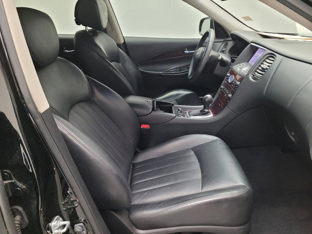 Used 2017 INFINITI QX50 2WD w/ Deluxe Touring Package image 21