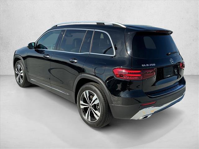 Certified 2025 Mercedes-Benz GLB 250 4MATIC image 7