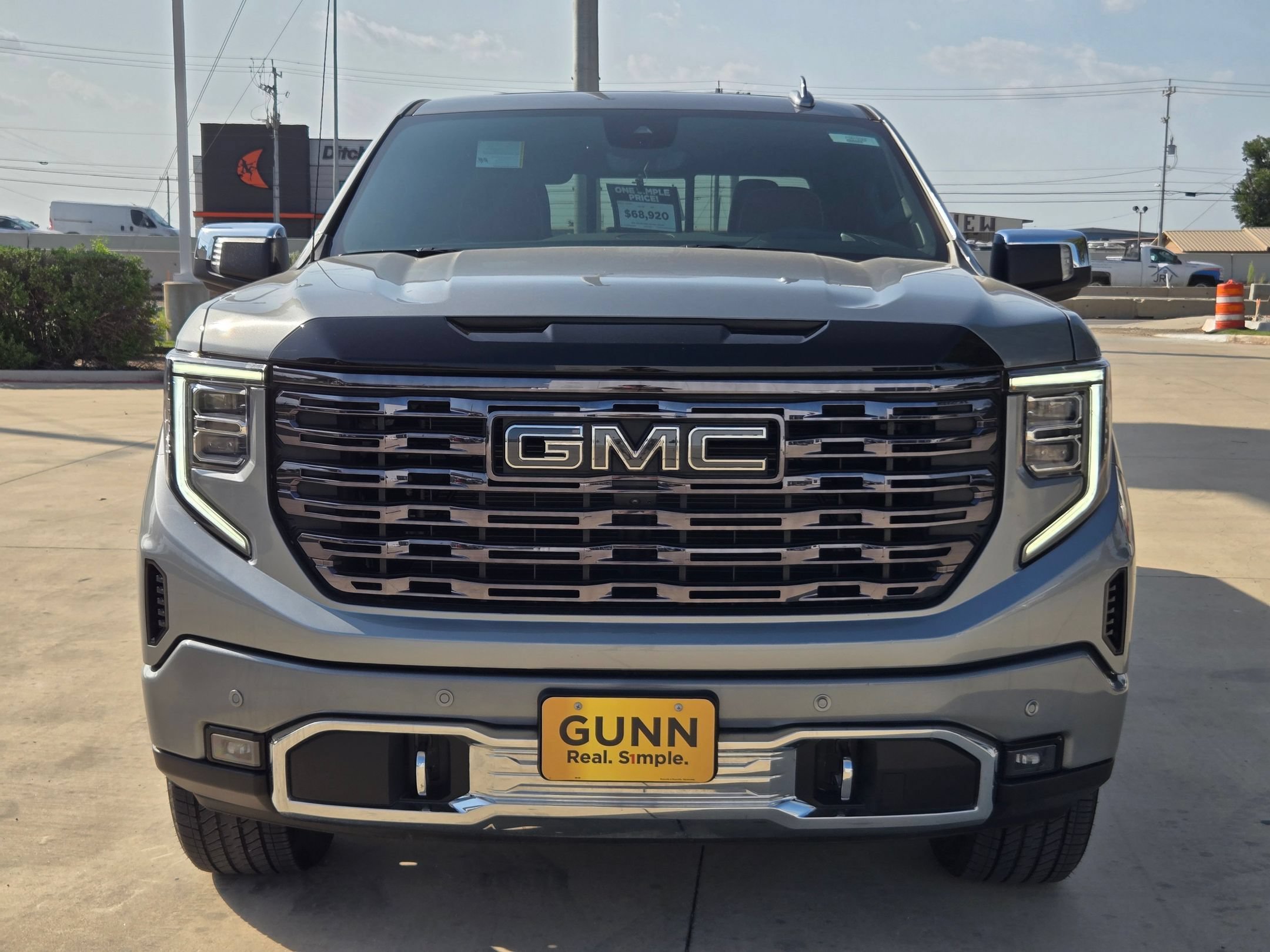 Certified 2025 GMC Sierra 1500 Denali Ultimate AWD/4WD image 2