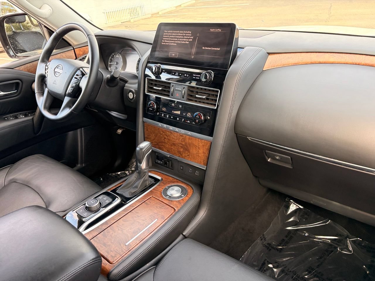 Used 2024 Nissan Armada SL w/ Captain's Chairs Package RWD image 13