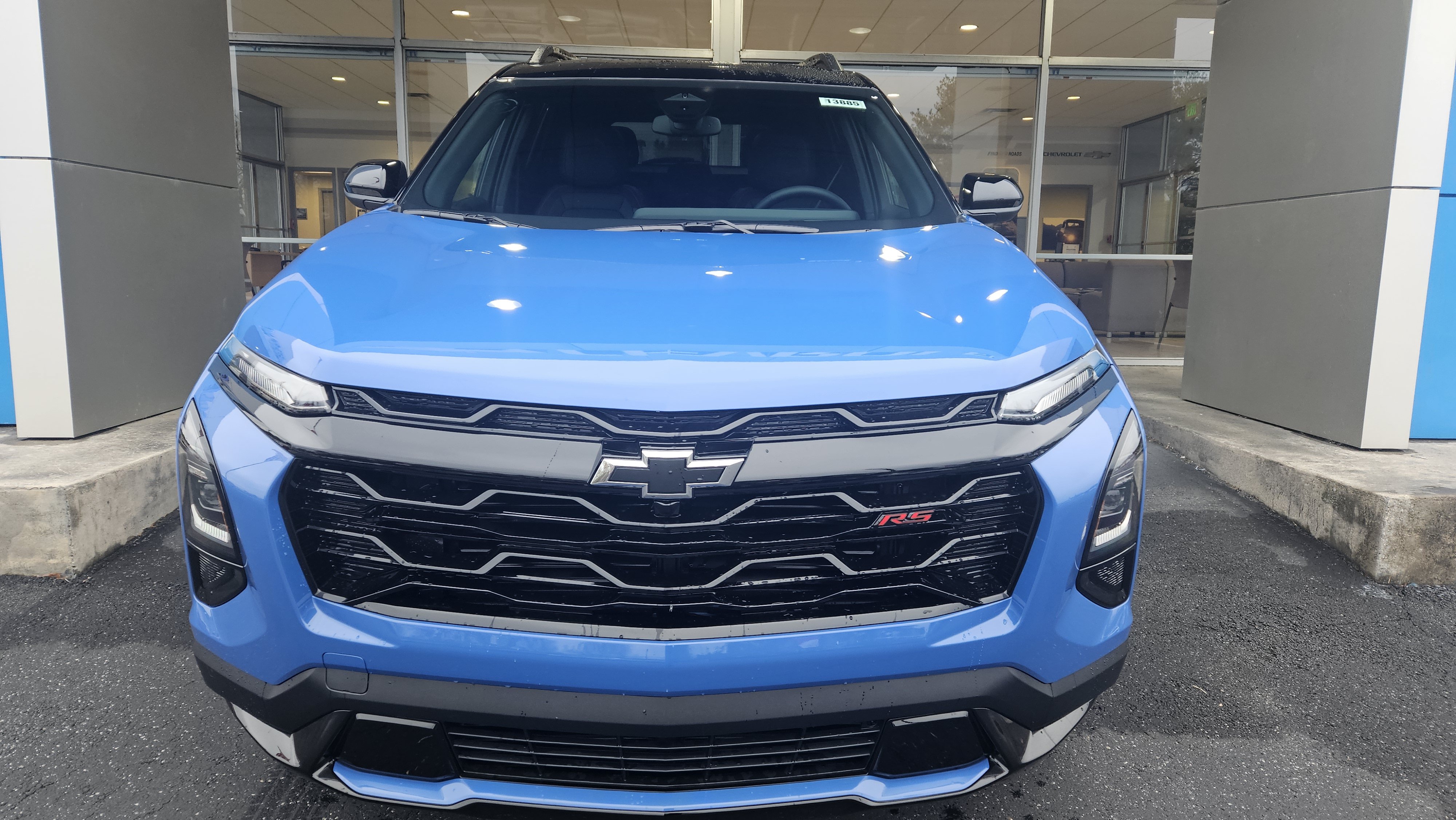 New 2026 Chevrolet Equinox RS w/ LPO, Floor Liner Package FWD image 3