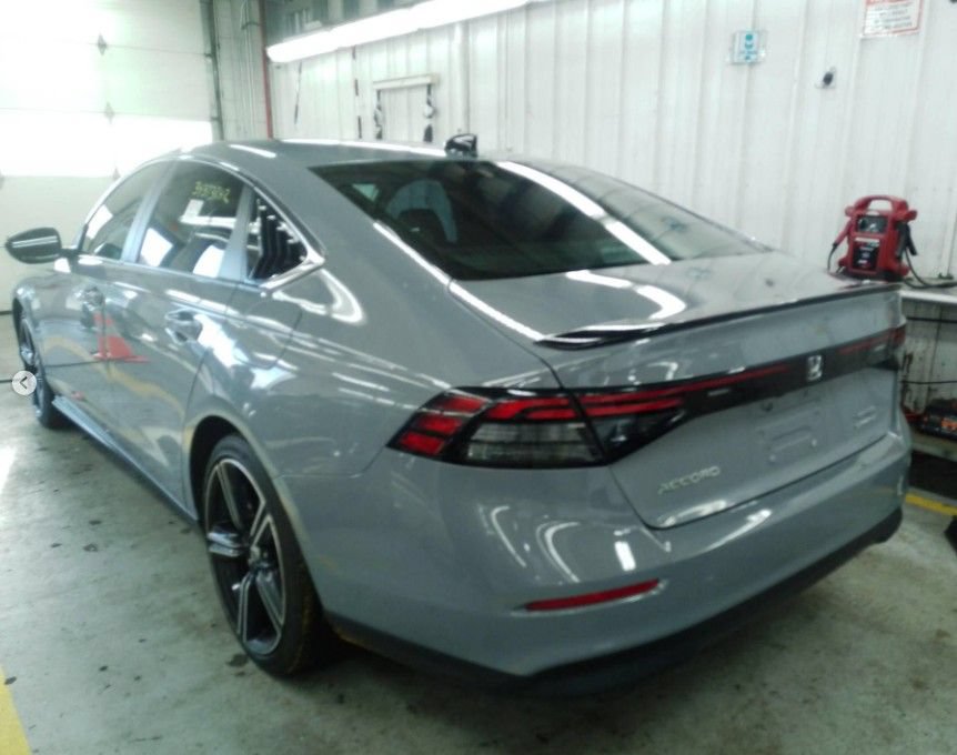 Used 2025 Honda Accord Sport image 6
