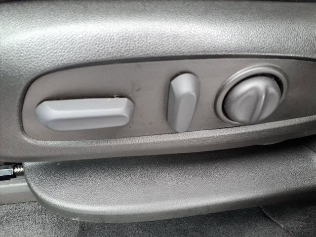 Used 2023 Chevrolet Traverse LT image 15