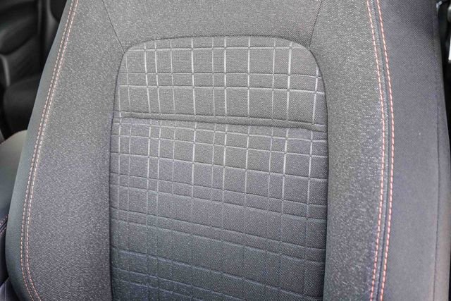 Certified 2025 Honda HR-V Sport image 28