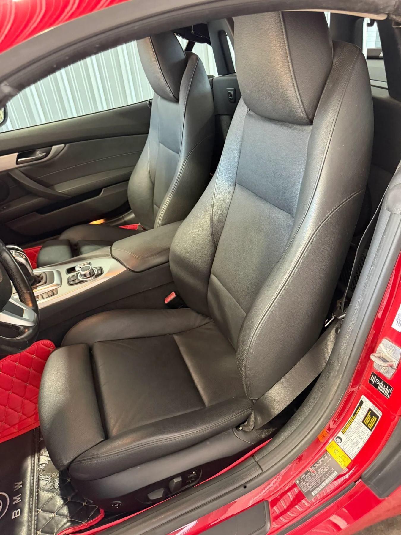 Used 2012 BMW Z4 sDrive28i w/ Sport Pkg RWD image 8