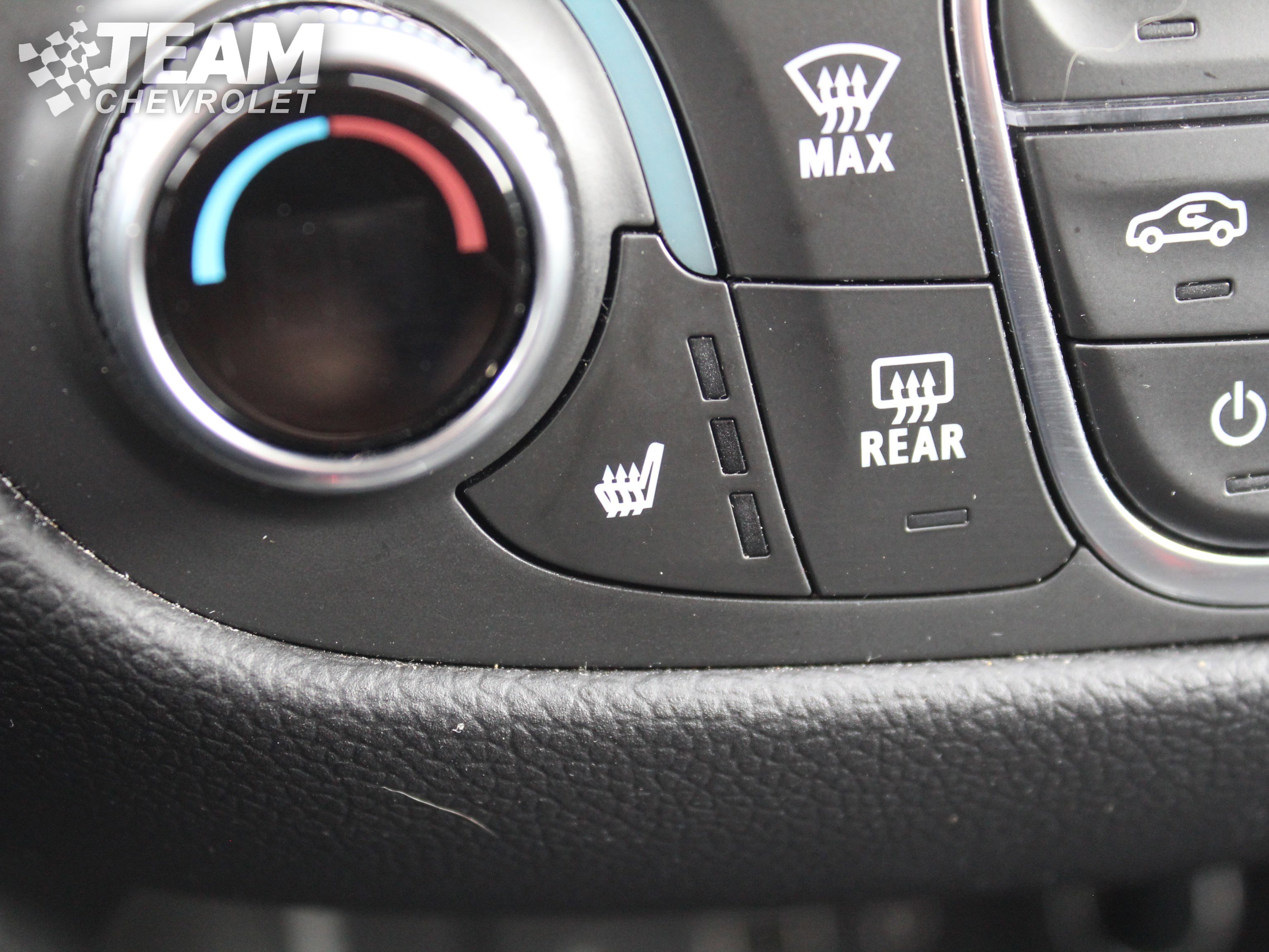 Used 2024 Chevrolet Equinox LT image 17