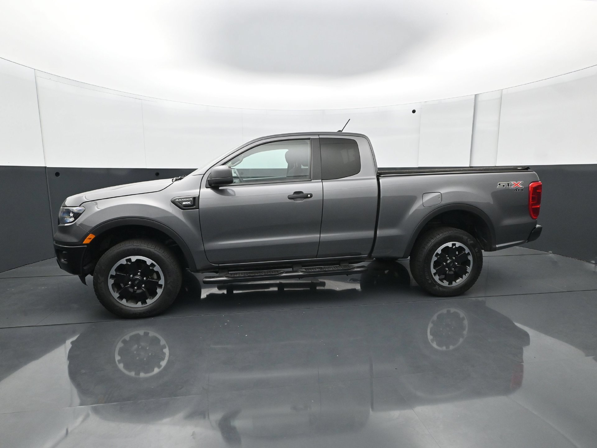 Used 2021 Ford Ranger XL w/ Equipment Group 101A High AWD/4WD image 3