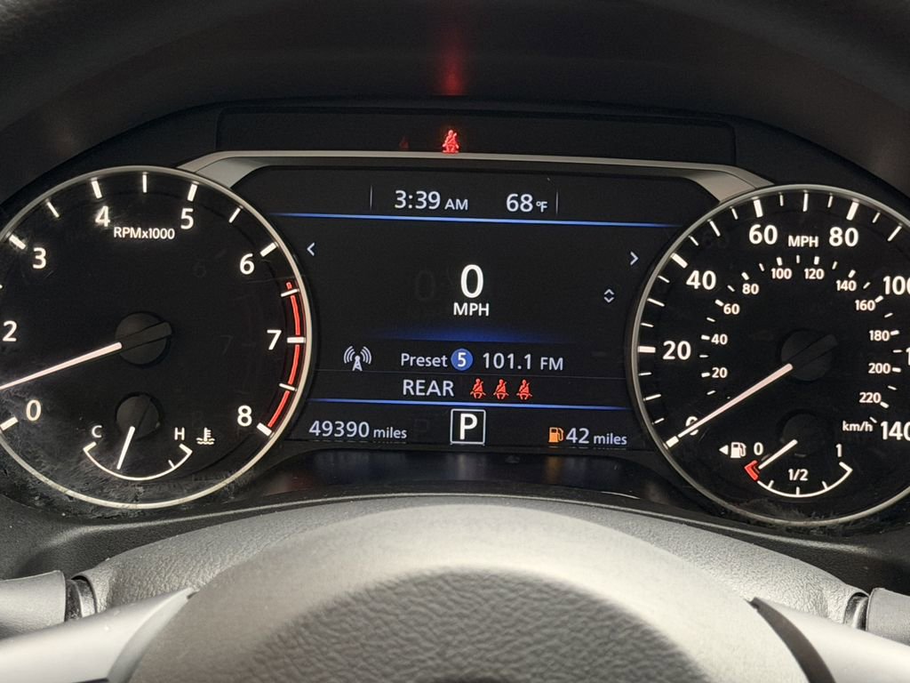 Used 2024 Nissan Altima 2.5 SV image 32