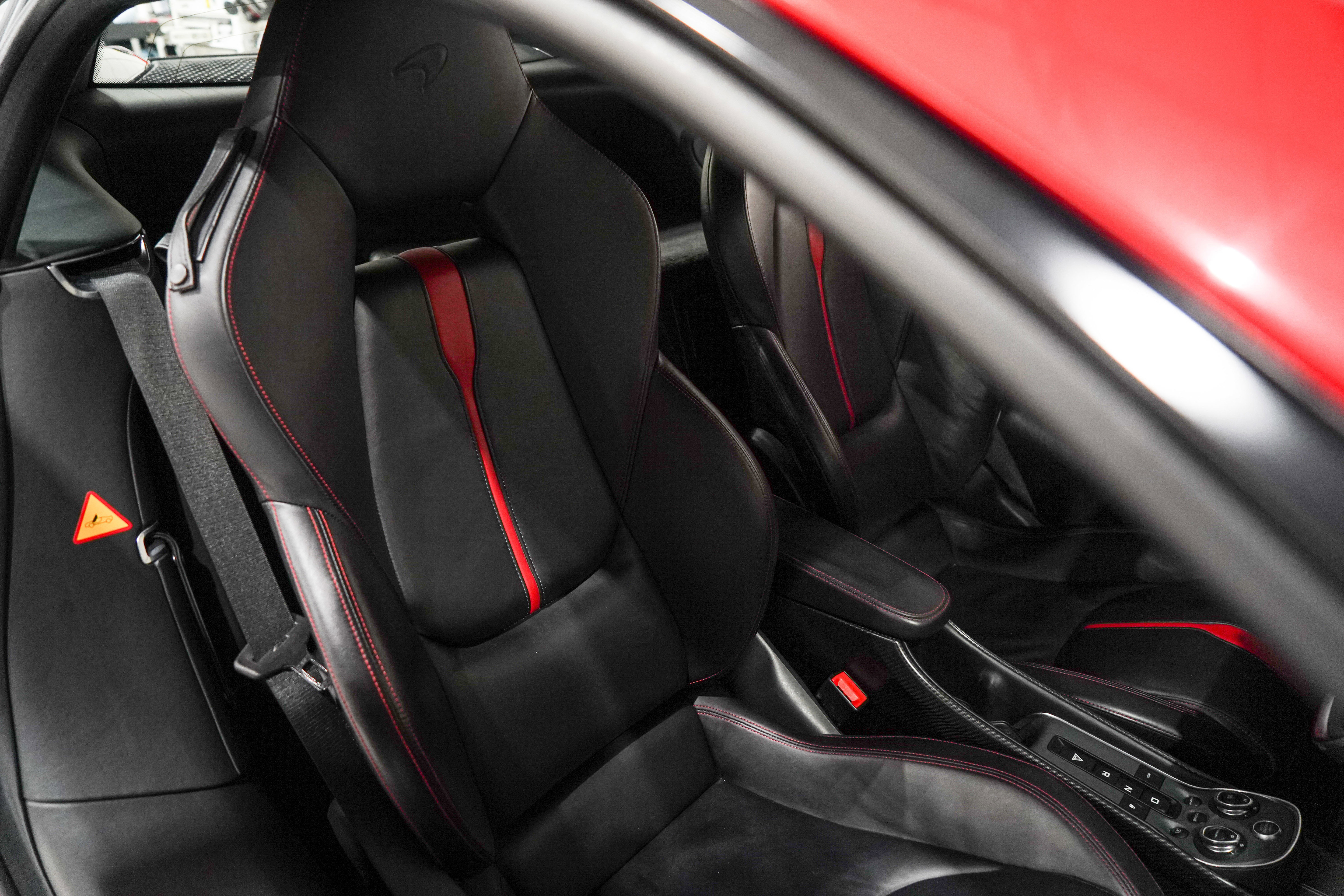 Used 2017 McLaren 570S Coupe RWD image 17