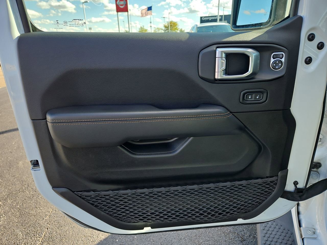 Used 2021 Jeep Wrangler Unlimited Sahara image 18