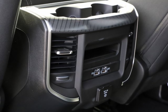 New 2026 RAM 1500 4x4 Crew Cab image 20