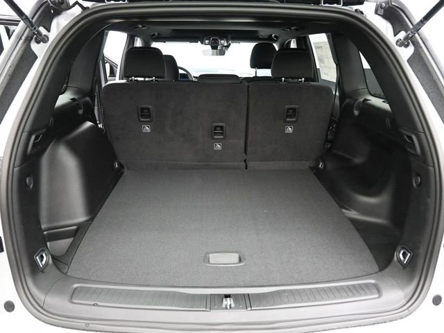 New 2025 Jeep Grand Cherokee Laredo image 19