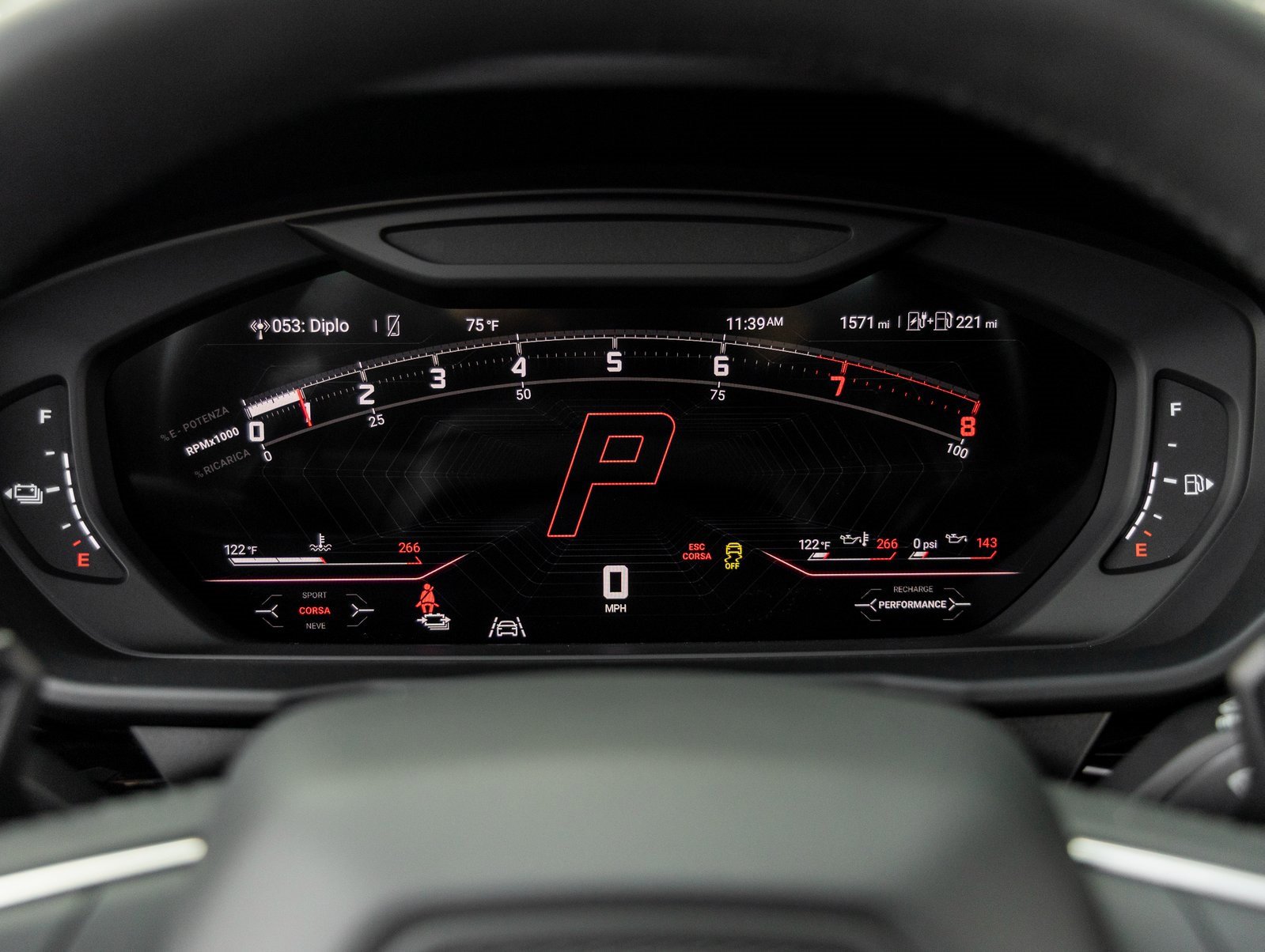 Used 2025 Lamborghini Urus SE image 24