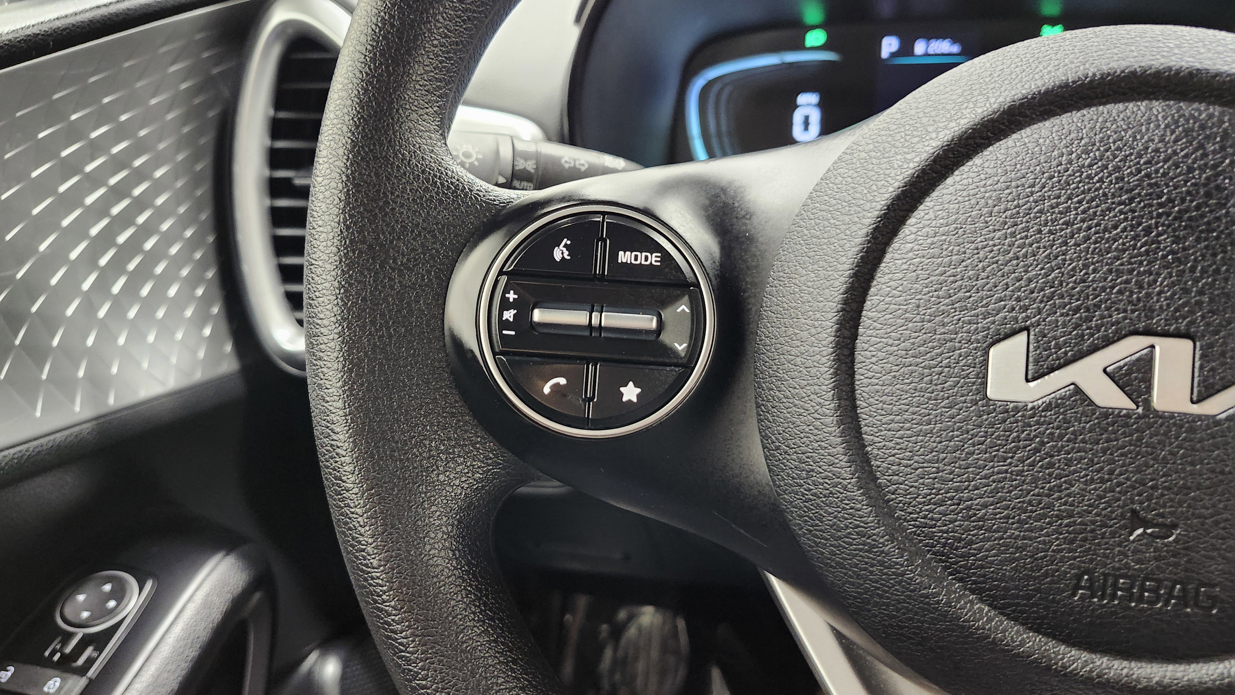 Used 2024 Kia Soul LX w/ Option Group 015 image 30