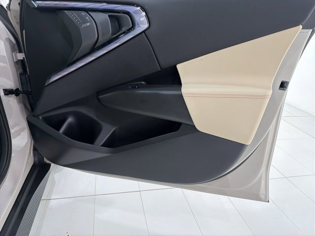 Used 2025 BMW X3 xDrive30i w/ Convenience Package image 18