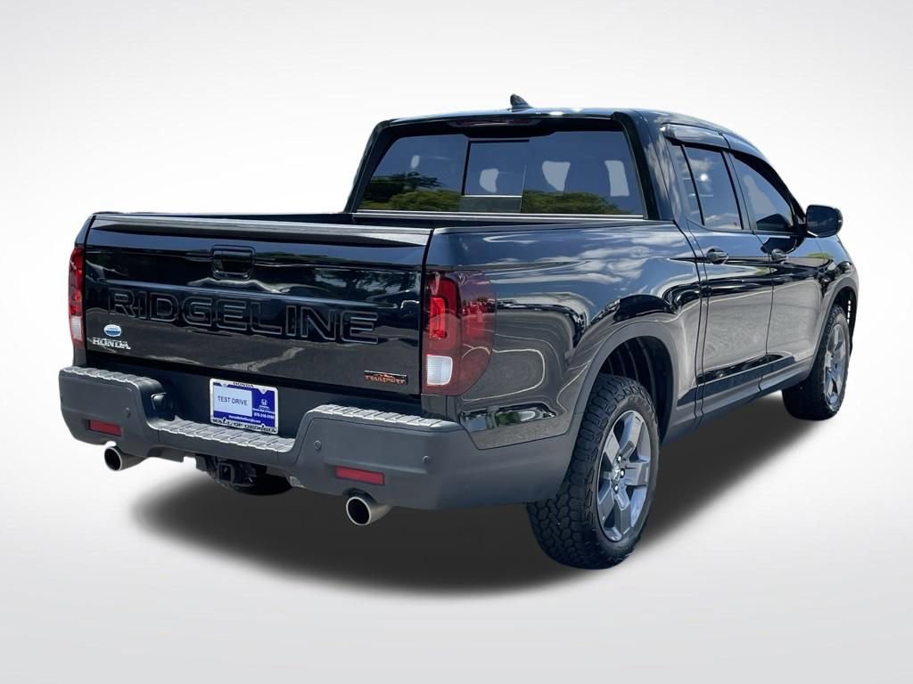 Certified 2025 Honda Ridgeline TrailSport image 6