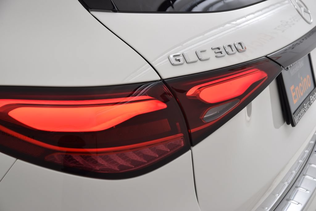 Certified 2023 Mercedes-Benz GLC 300 image 13