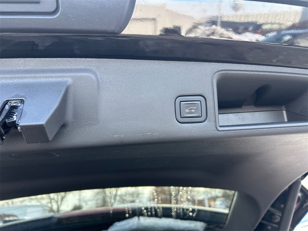 Certified 2023 GMC Terrain Denali image 27