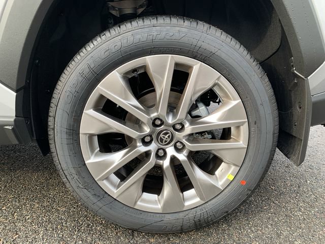 New 2025 Toyota RAV4 XLE Premium image 10