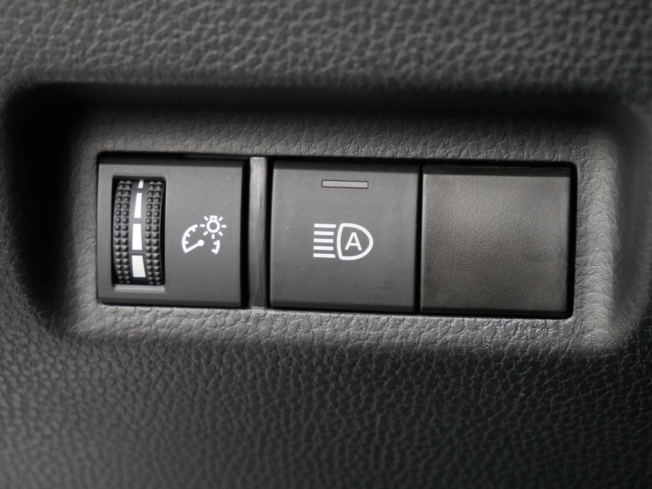 Certified 2024 Toyota RAV4 LE image 26