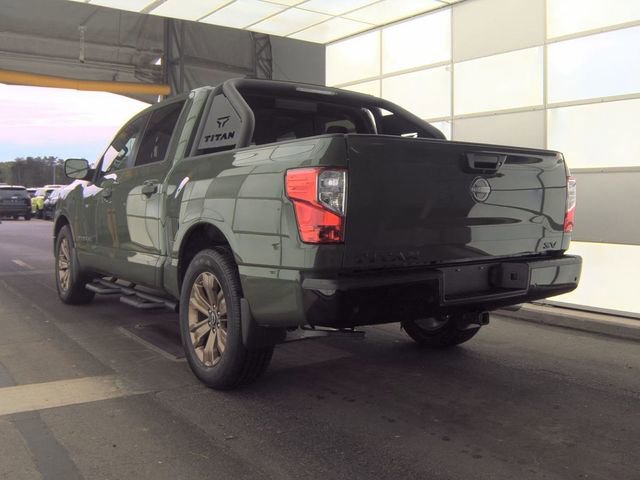 Certified 2024 Nissan Titan SV w/ SV Bronze Edition Package RWD image 4