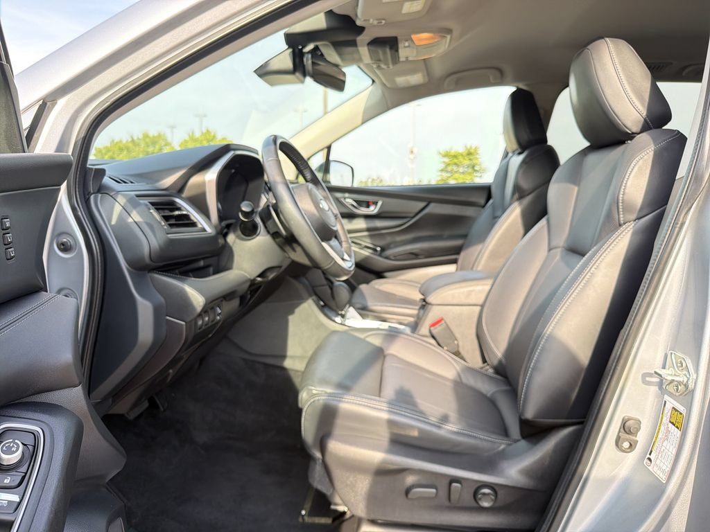 Used 2023 Subaru Ascent Limited AWD/4WD image 11
