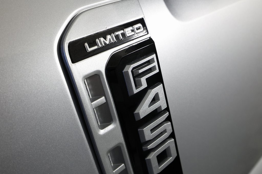 Used 2023 Ford F450 Limited w/ FX4 Off-Road Package image 60