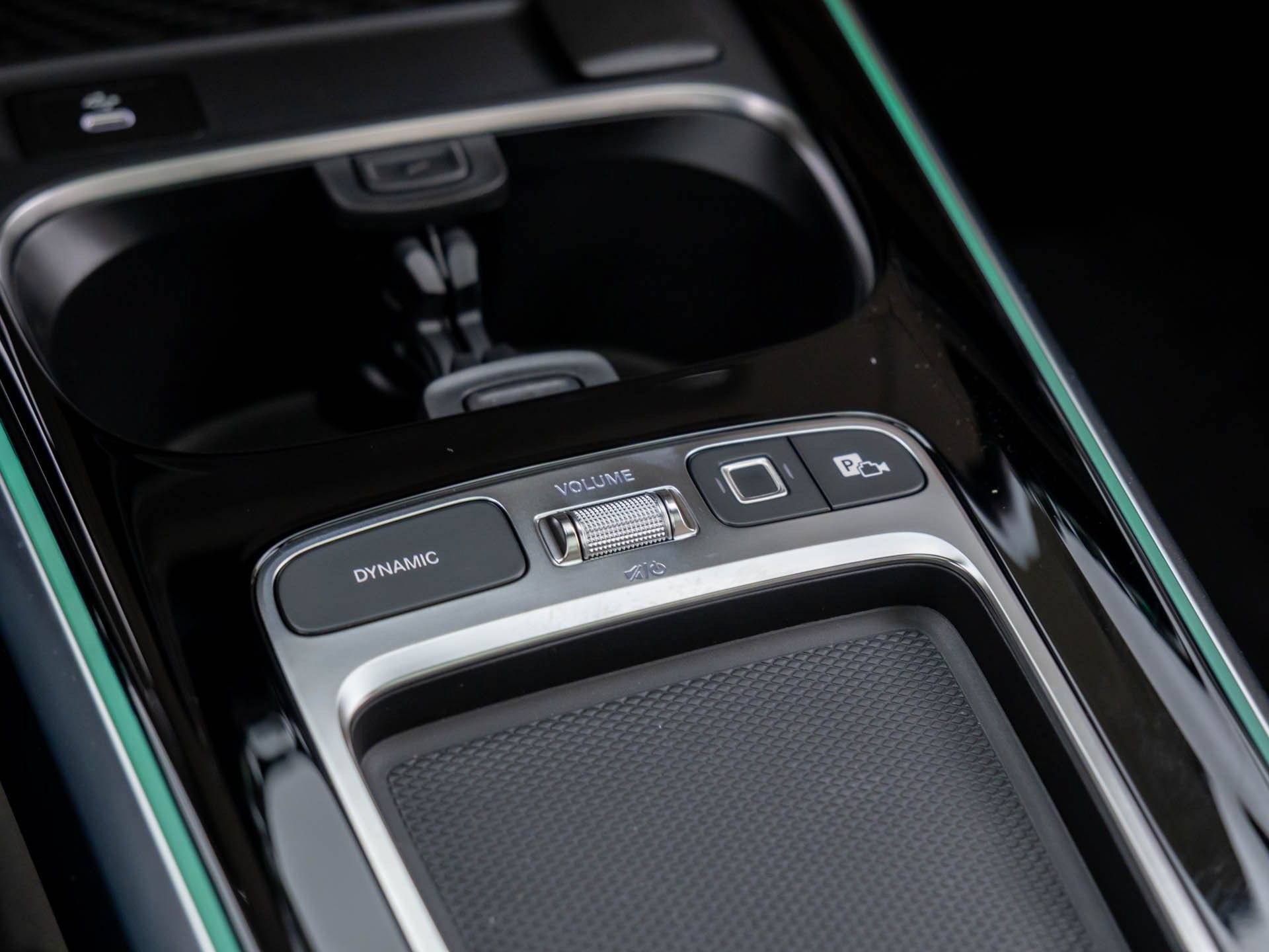 New 2026 Mercedes-Benz GLB 250 4MATIC image 29