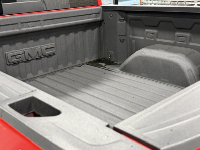 Certified 2023 GMC Sierra 1500 Elevation w/ Preferred Package AWD/4WD image 4
