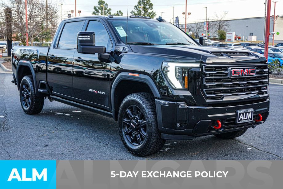 Used 2026 GMC Sierra 2500 AT4 w/ AT4 Preferred Package image 3