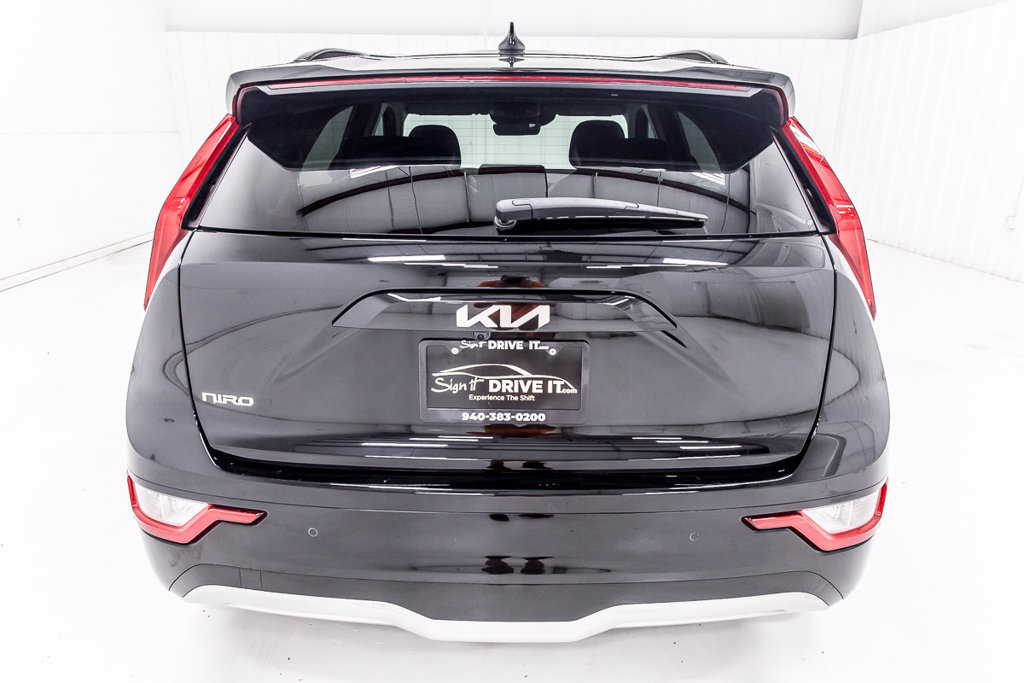 Used 2023 Kia Niro Wind FWD image 6