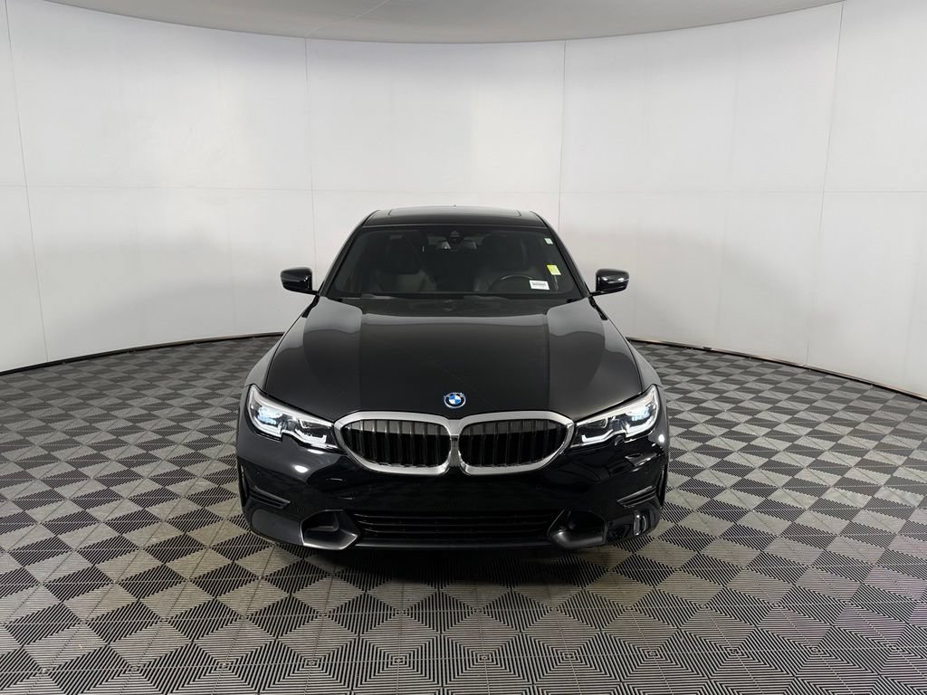 Used 2022 BMW 330e w/ Driving Assistance Package RWD image 10