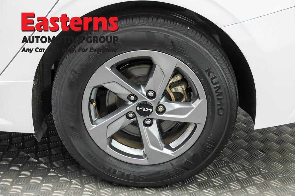 Used 2023 Kia K5 LXS image 30