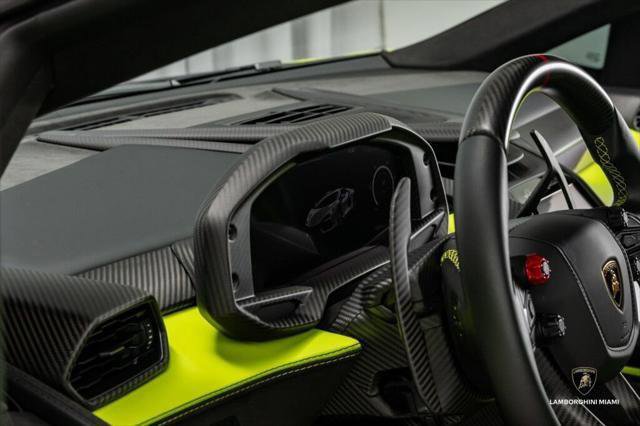 Used 2024 Lamborghini Revuelto AWD/4WD image 47