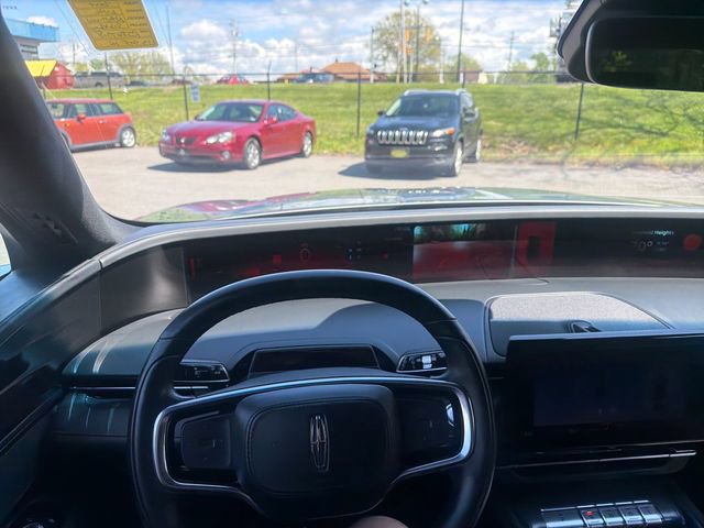 Used 2024 Lincoln Nautilus Premier w/ Jet Appearance Package AWD/4WD image 39