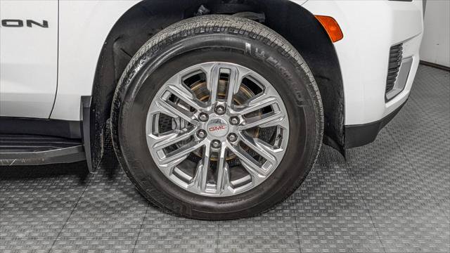 Used 2022 GMC Yukon XL SLE w/ Gmc Pro Safety Plus Package AWD/4WD image 35