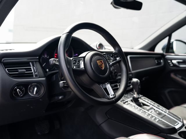Certified 2021 Porsche Macan GTS AWD/4WD image 4